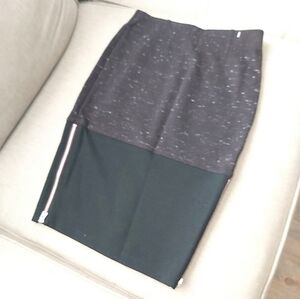 Aritzia Wilfred bodycon pencil skirt stretch side slit zippers black brown